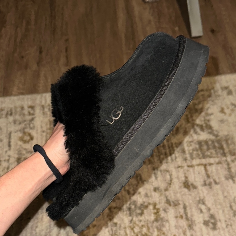 UGG Women's Slippers black Disquette platform